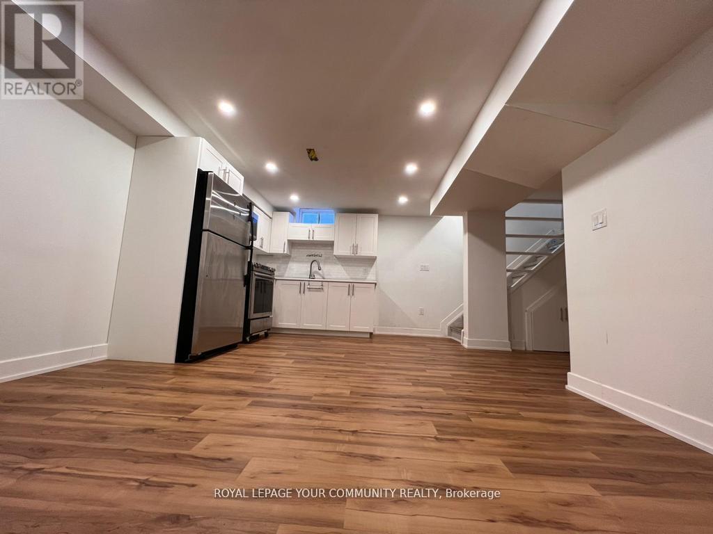 Bsmnt - 93 Starr Crescent, Aurora, Ontario  L4G 7X2 - Photo 2 - N12492768