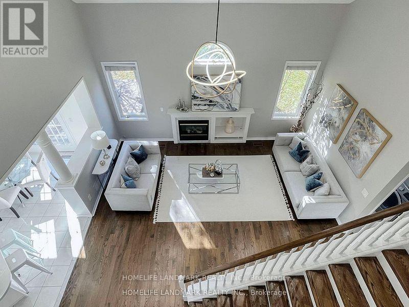 40 Belgrave Square, Markham, Ontario  L6C 2T6 - Photo 19 - N12492772