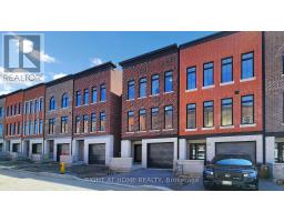 21 CHESTNUT COURT, Aurora, Ontario