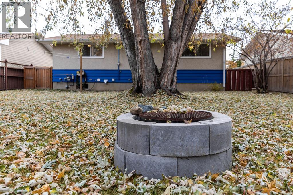 40 Fern Road, Red Deer, Alberta  T4N 4Z4 - Photo 37 - A2267055