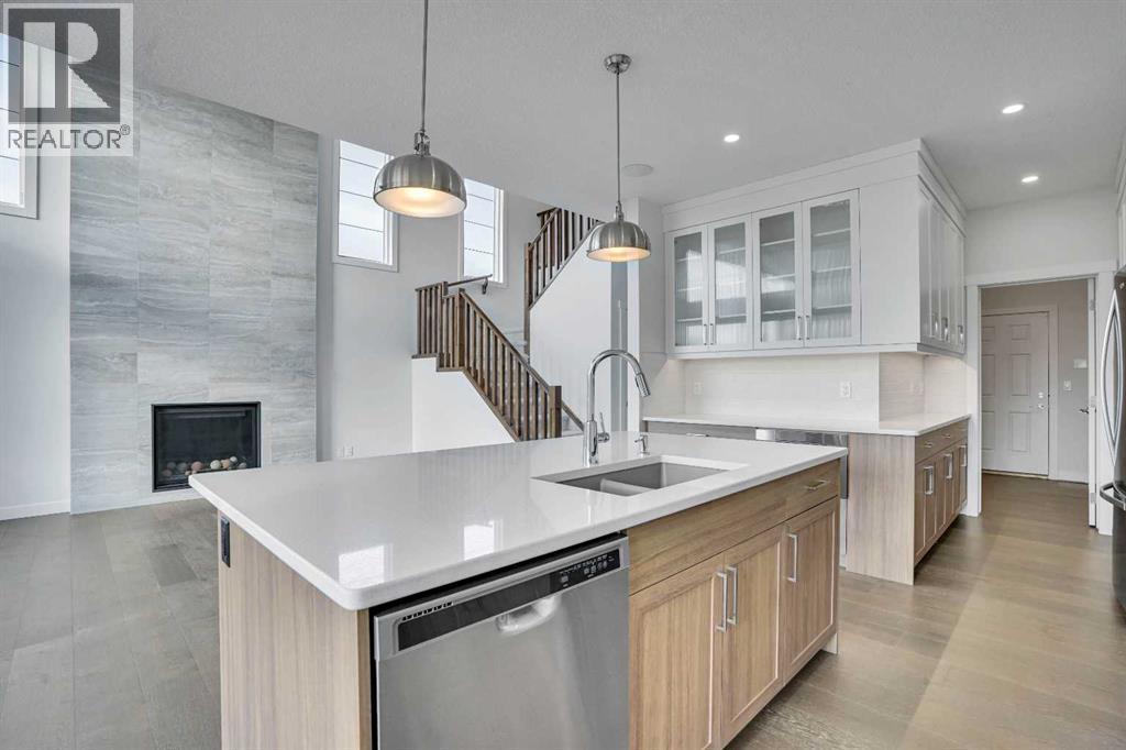 379 Chelsea Passage, Chestermere, Alberta  T1X 2P4 - Photo 8 - A2262653