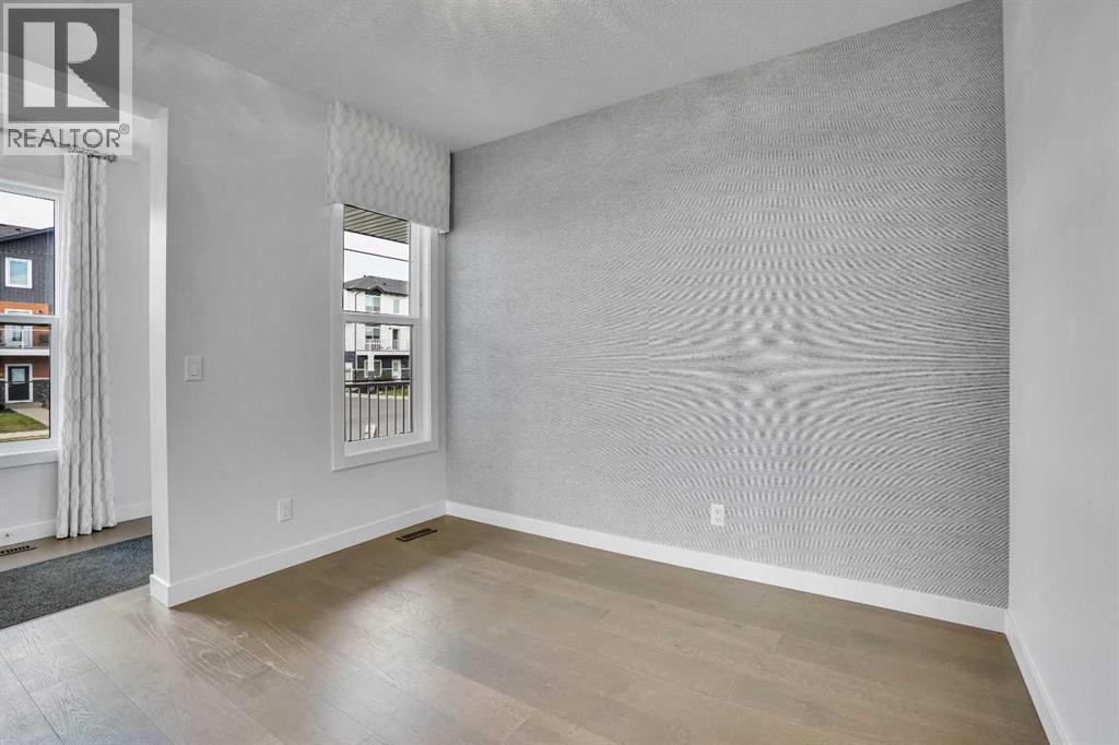 379 Chelsea Passage, Chestermere, Alberta  T1X 2P4 - Photo 4 - A2262653