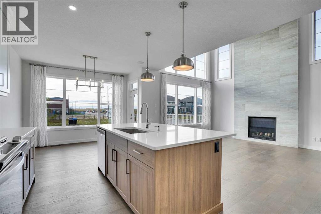 379 Chelsea Passage, Chestermere, Alberta  T1X 2P4 - Photo 9 - A2262653