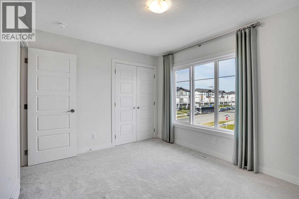 379 Chelsea Passage, Chestermere, Alberta  T1X 2P4 - Photo 35 - A2262653