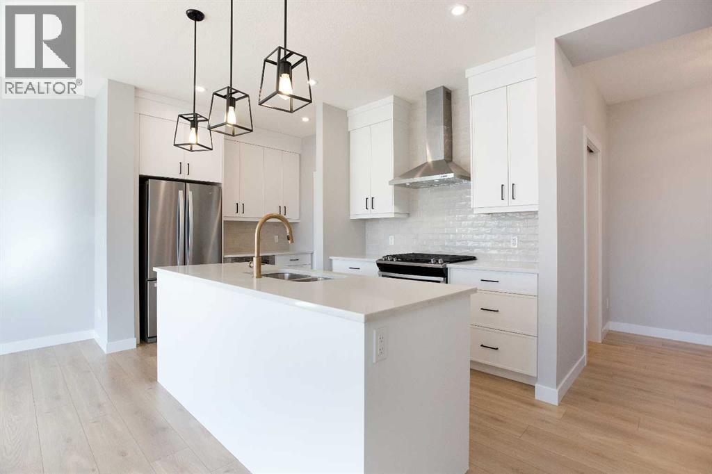 125 Cranbrook Gardens Se, Calgary, Alberta  T3M 3C3 - Photo 5 - A2265852