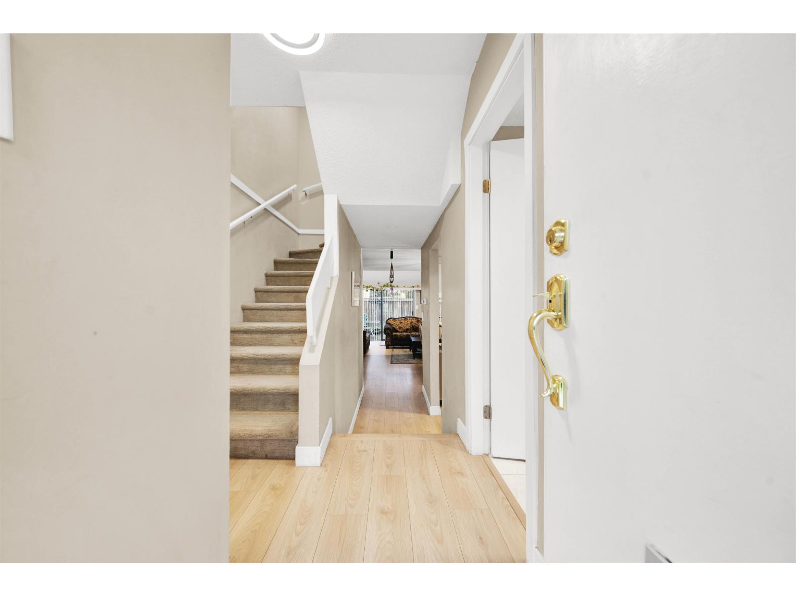 28 17702 60 Avenue, Surrey, British Columbia  V3S 1V2 - Photo 5 - R3062855