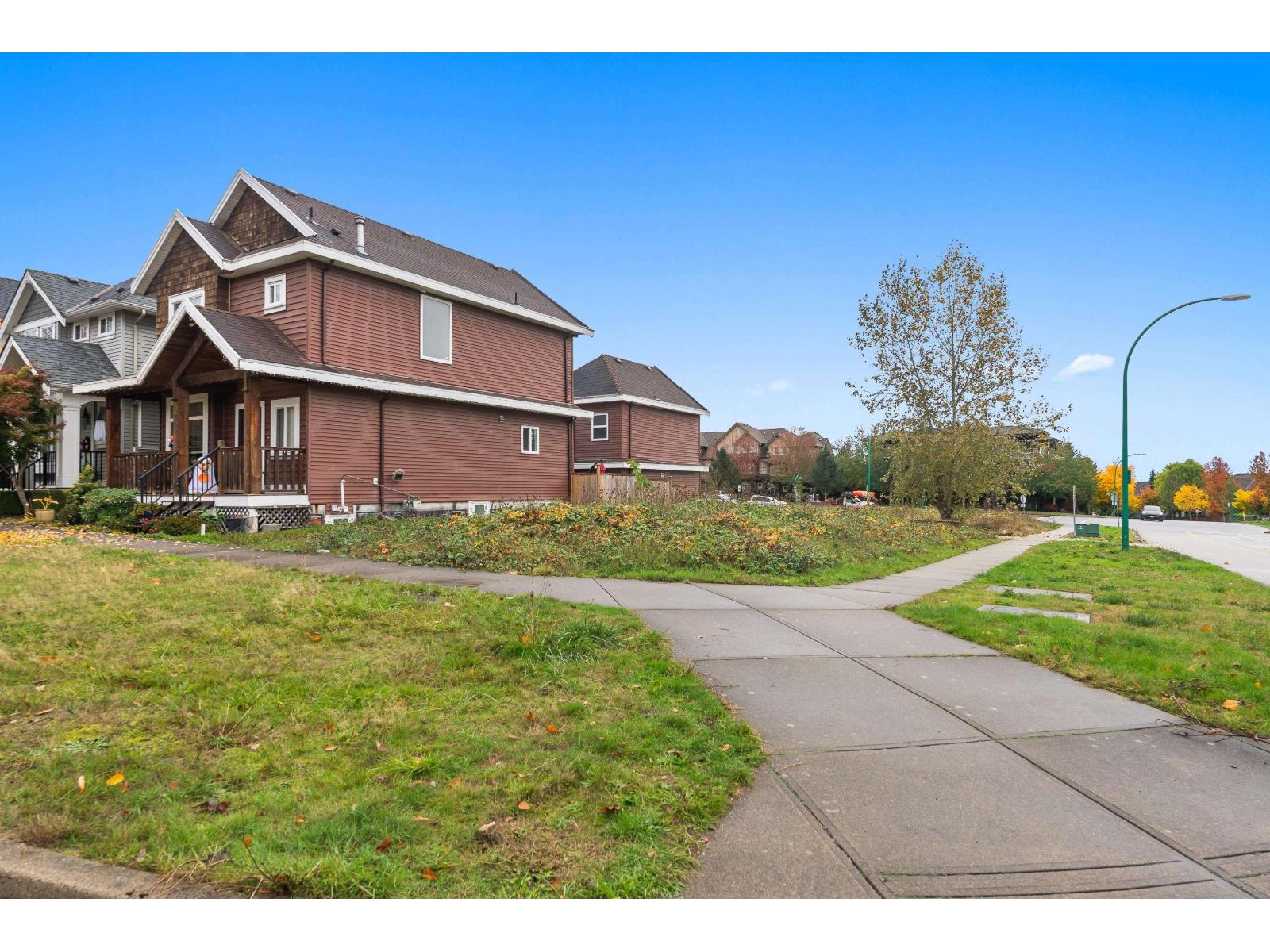 6702 191a Street, Surrey, British Columbia  V4N 6A4 - Photo 13 - R3063300