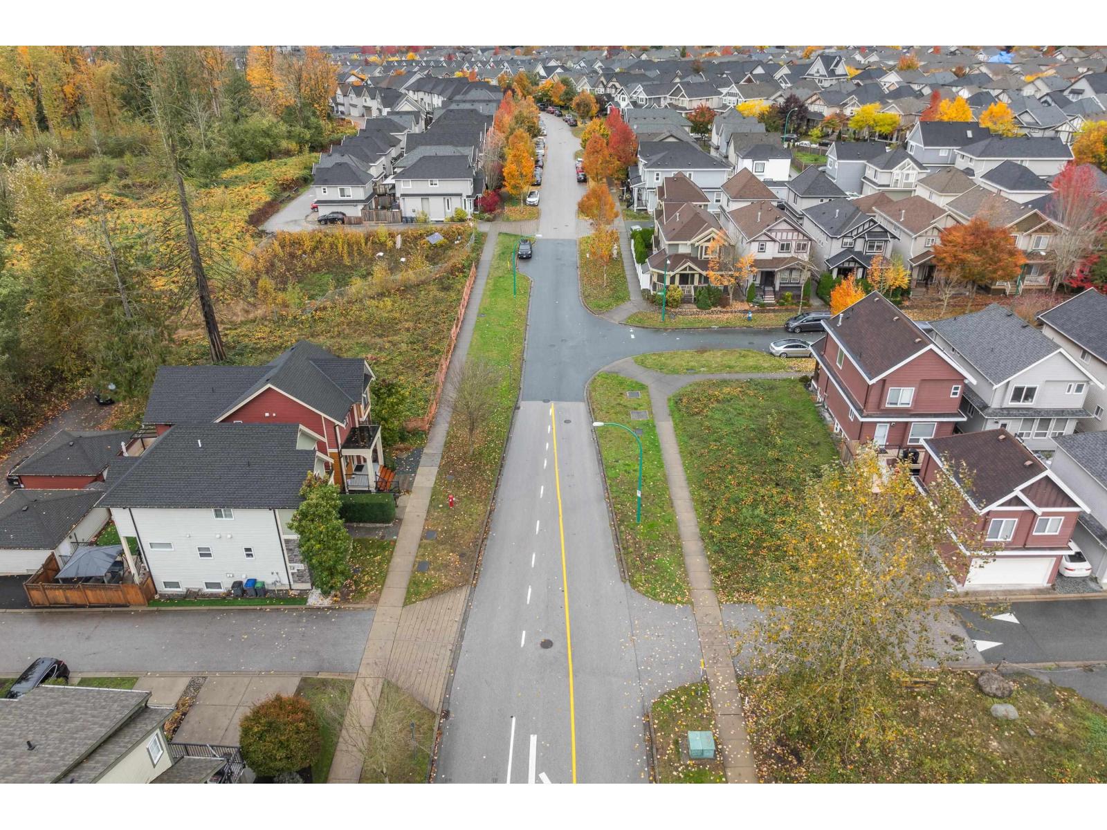 6702 191a Street, Surrey, British Columbia  V4N 6A4 - Photo 3 - R3063300