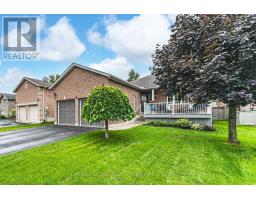 95 CROMPTON DRIVE, Barrie, Ontario