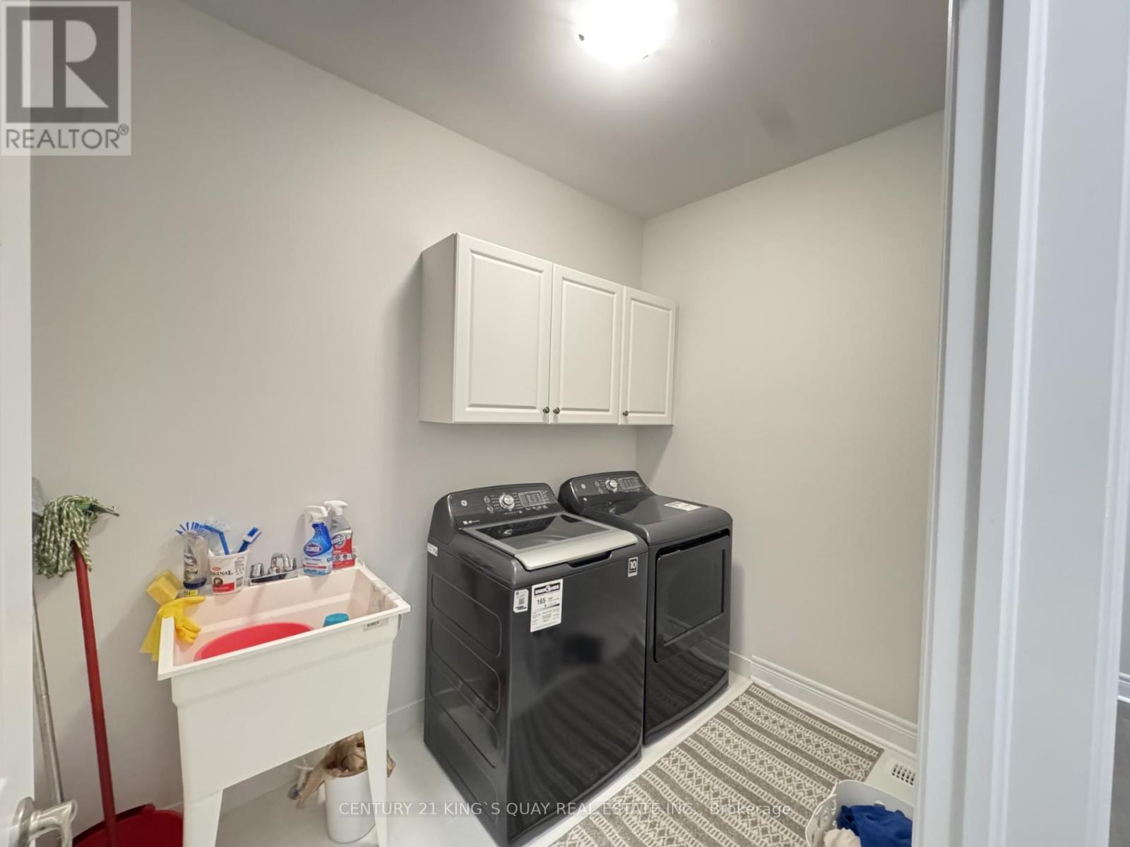 135 Jinnah Avenue, Markham, Ontario  L3S 0G4 - Photo 34 - N12491772