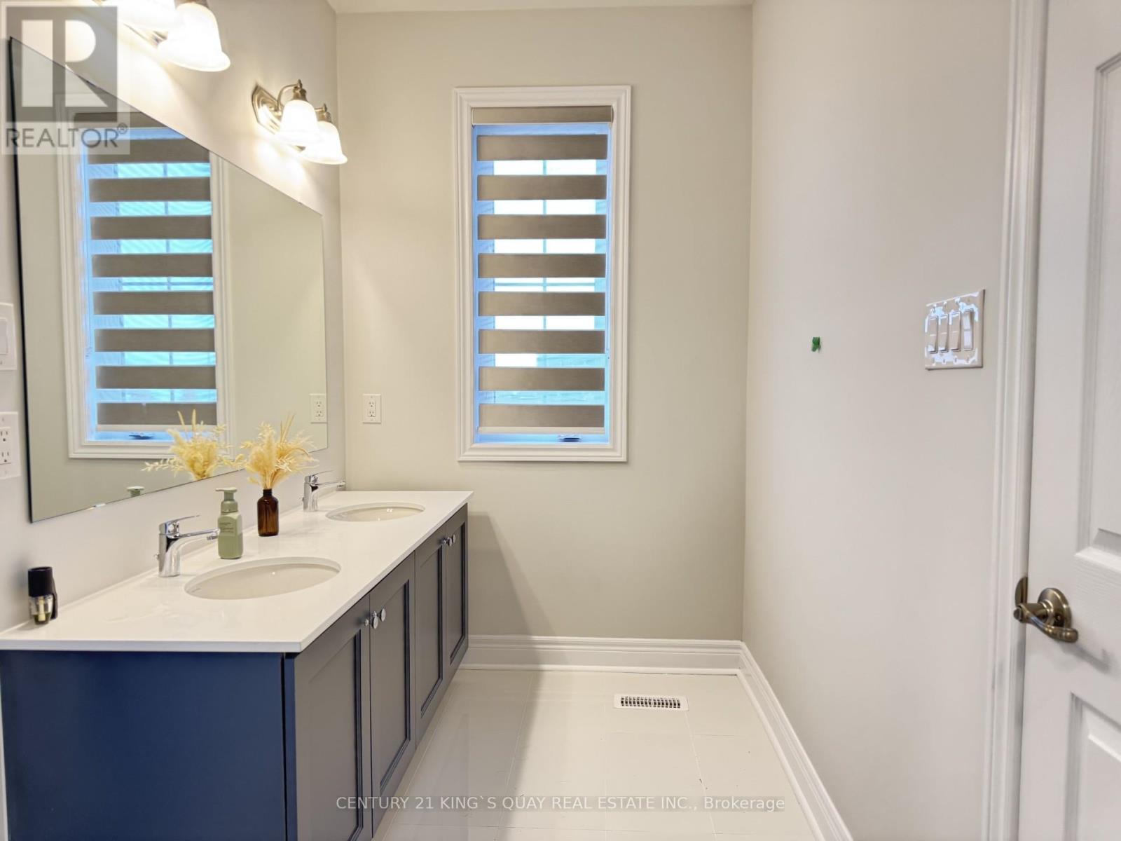 135 Jinnah Avenue, Markham, Ontario  L3S 0G4 - Photo 28 - N12491772