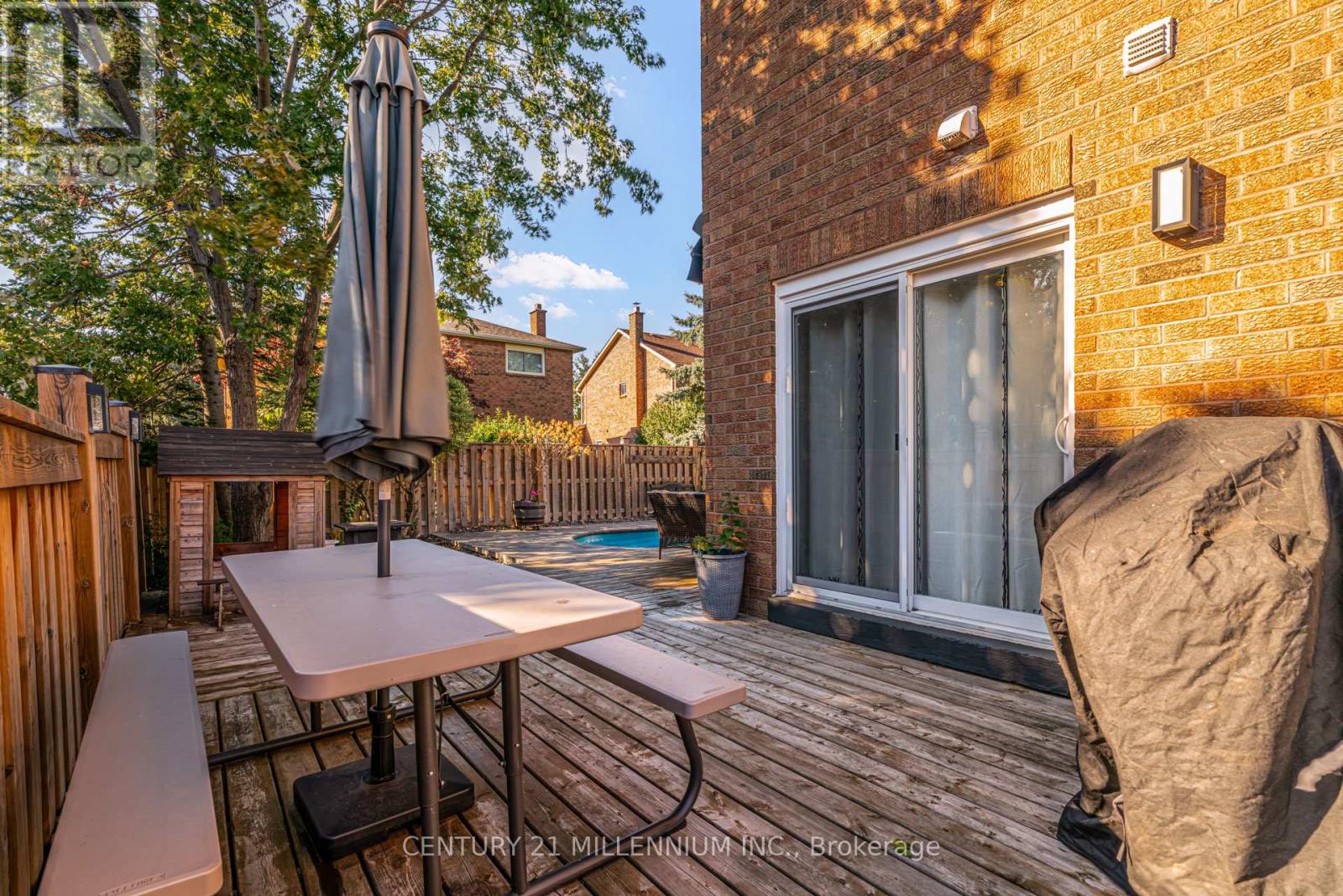 28 Bristol Avenue, Brampton, Ontario  L6X 2B3 - Photo 20 - W12492592