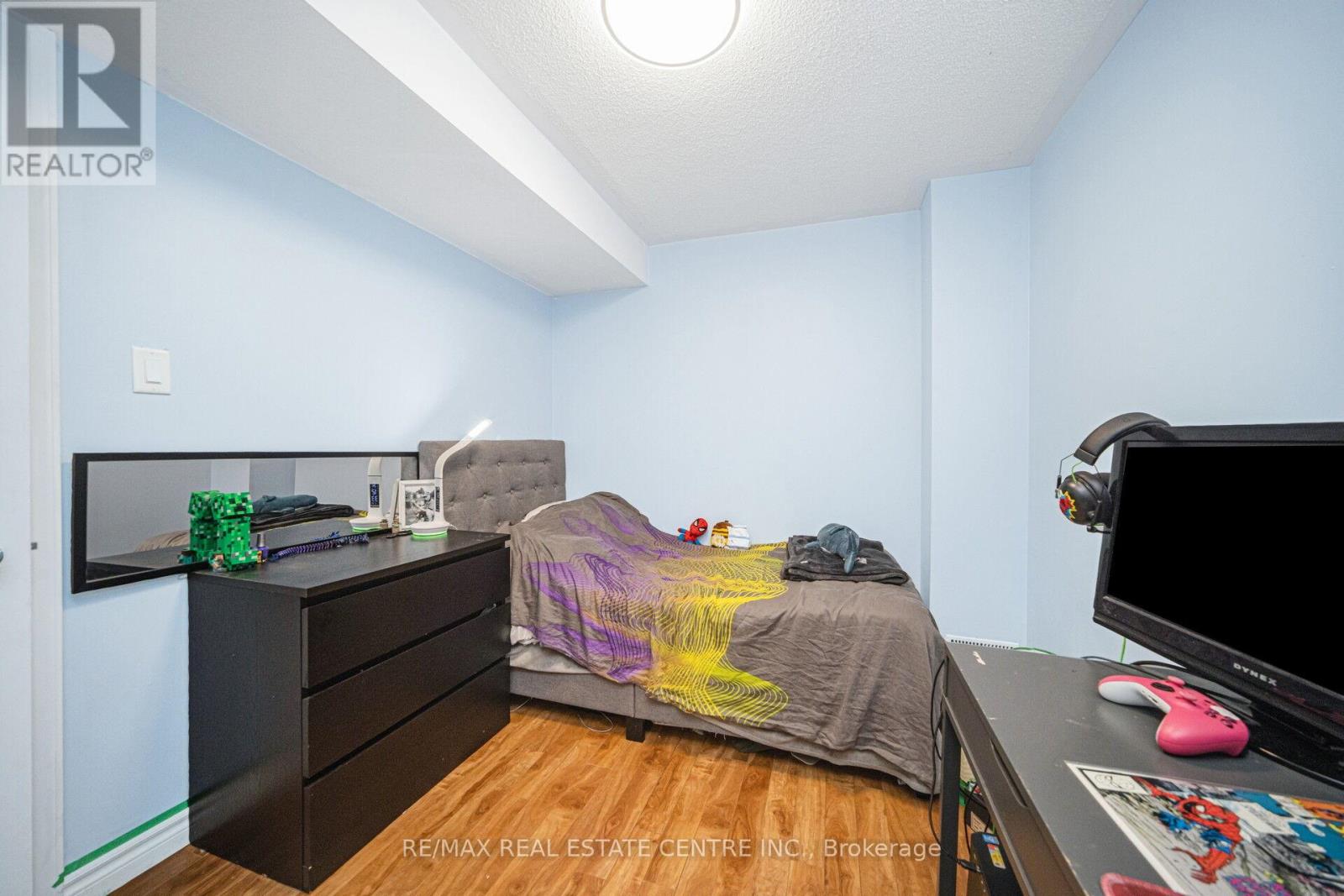 19 Silkwood Crescent, Brampton, Ontario  L6X 4L1 - Photo 30 - W12492620