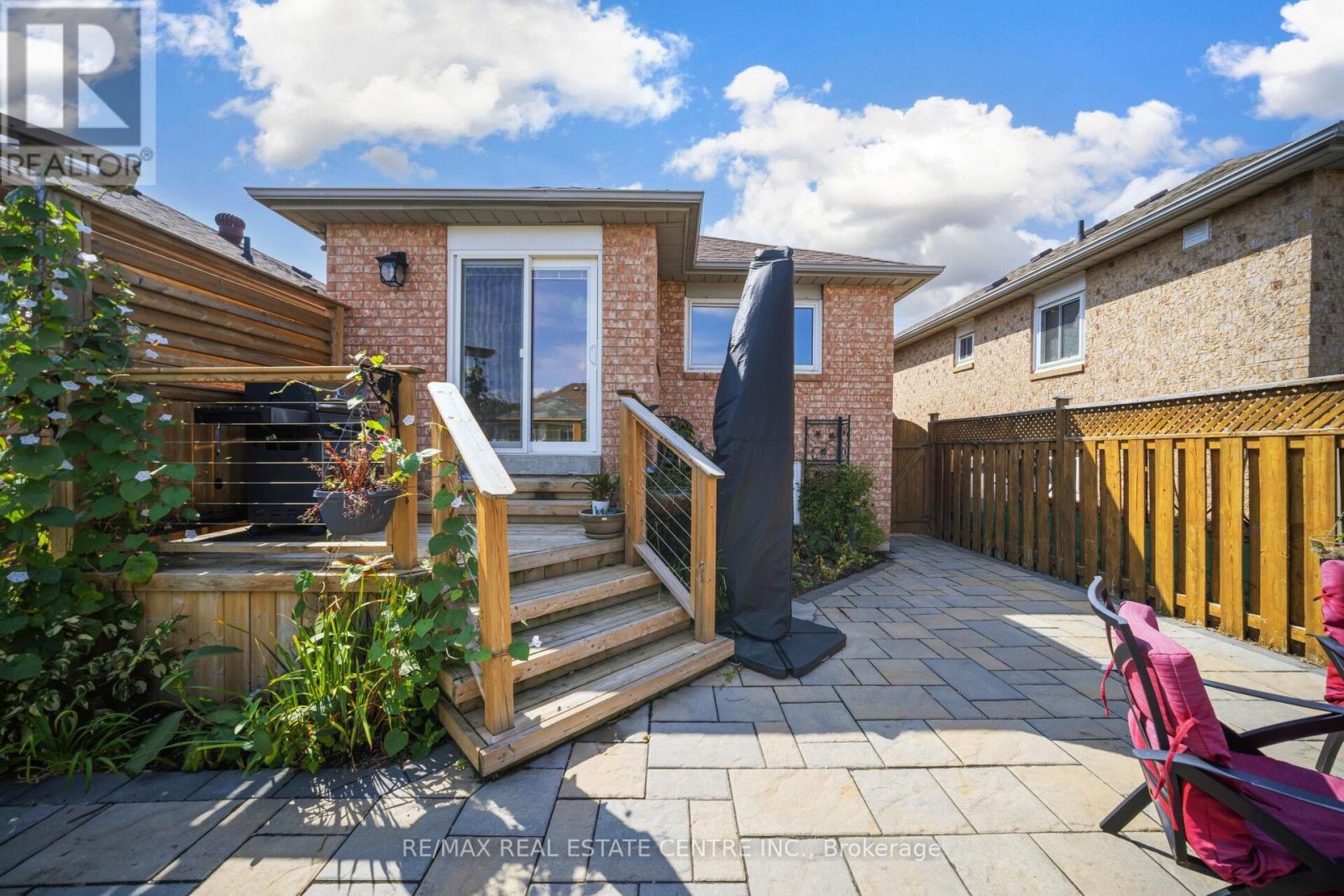 19 Silkwood Crescent, Brampton, Ontario  L6X 4L1 - Photo 41 - W12492620