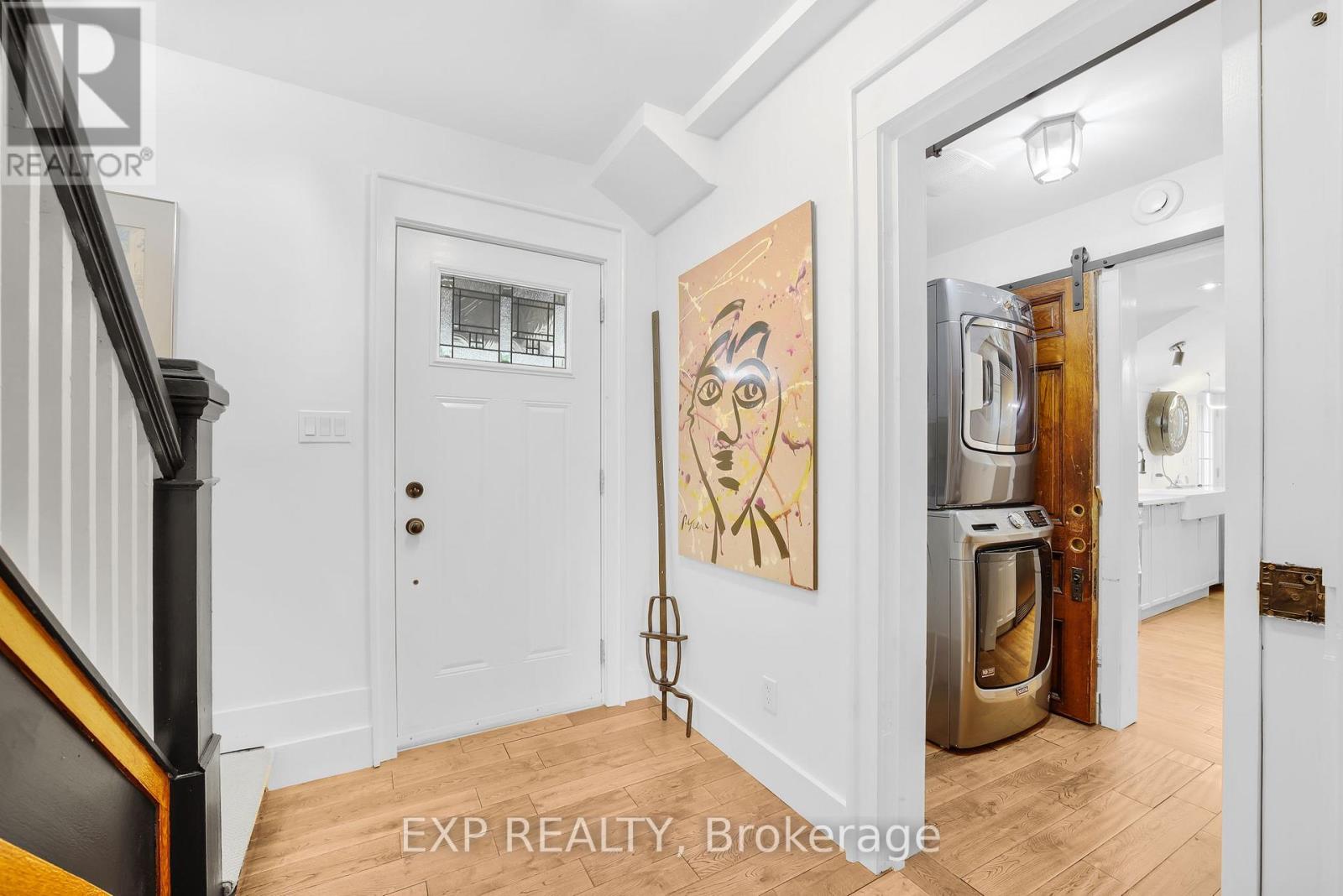 20 Elgin Street S, Halton Hills, Ontario  L7J 2B3 - Photo 13 - W12492622