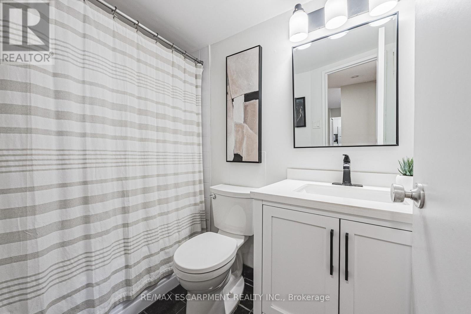 1206 - 2055 Upper Middle Road, Burlington, Ontario  L7P 3P4 - Photo 16 - W12492658