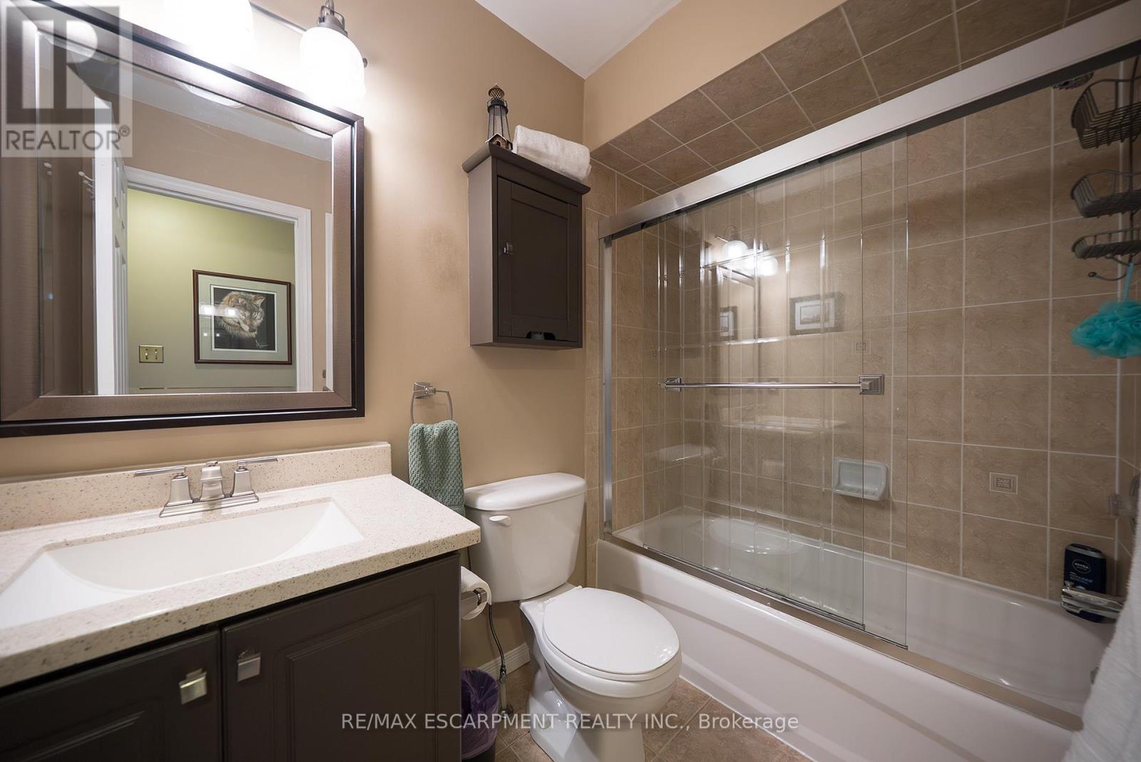 4106 Kryzan Drive, Burlington, Ontario  L7M 4Z5 - Photo 22 - W12492668