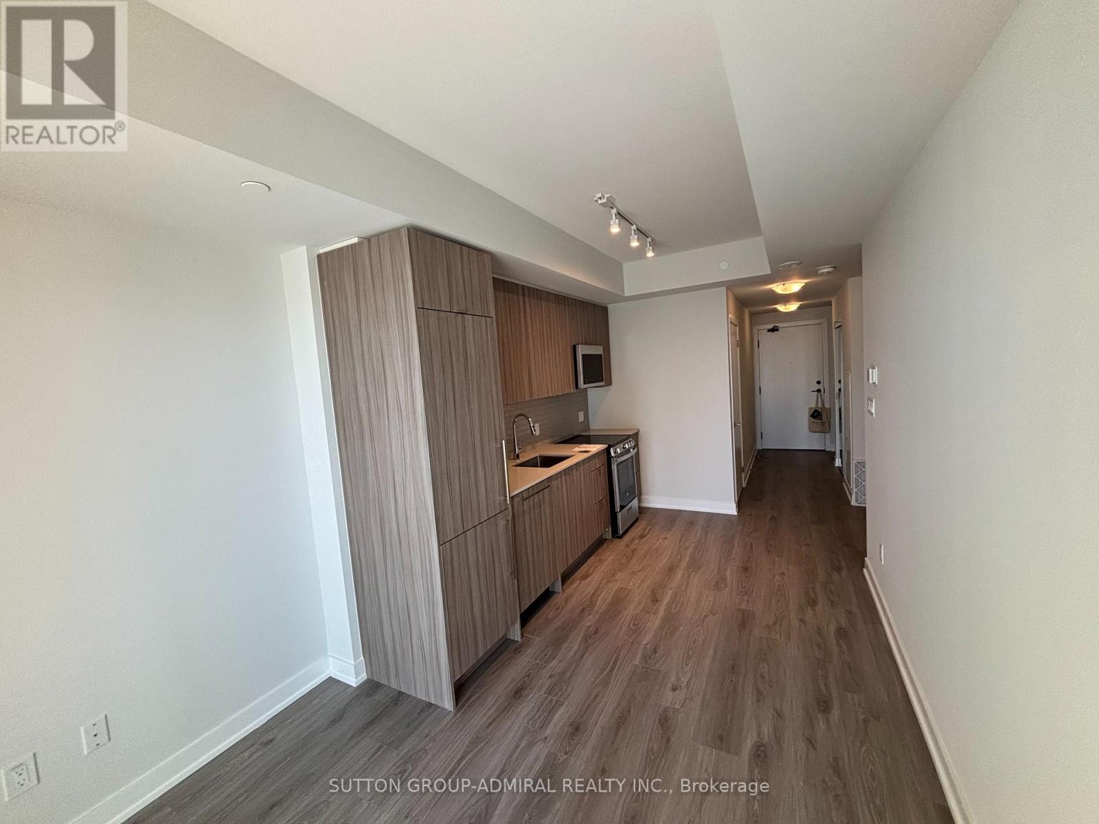 1808 - 4130 Parkside Village Drive, Mississauga, Ontario  L5B 3M8 - Photo 10 - W12492684