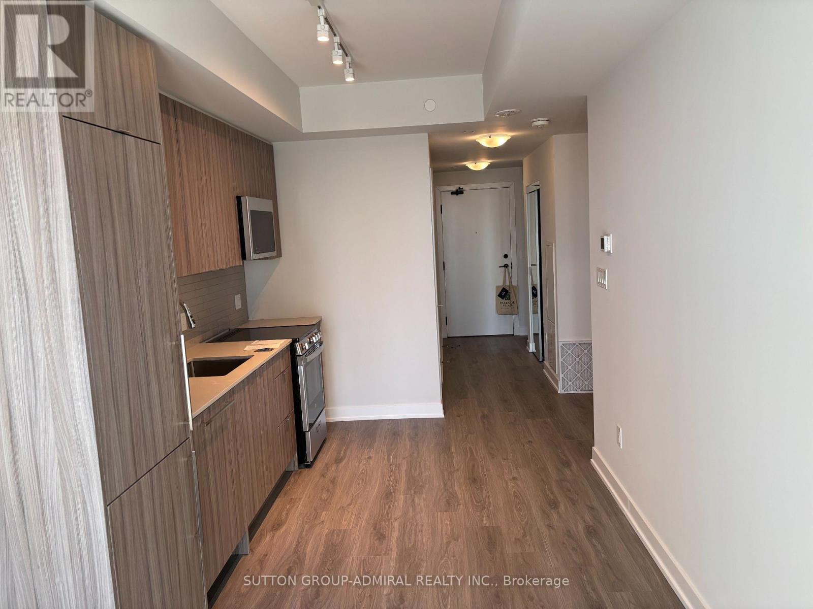 1808 - 4130 Parkside Village Drive, Mississauga, Ontario  L5B 3M8 - Photo 11 - W12492684