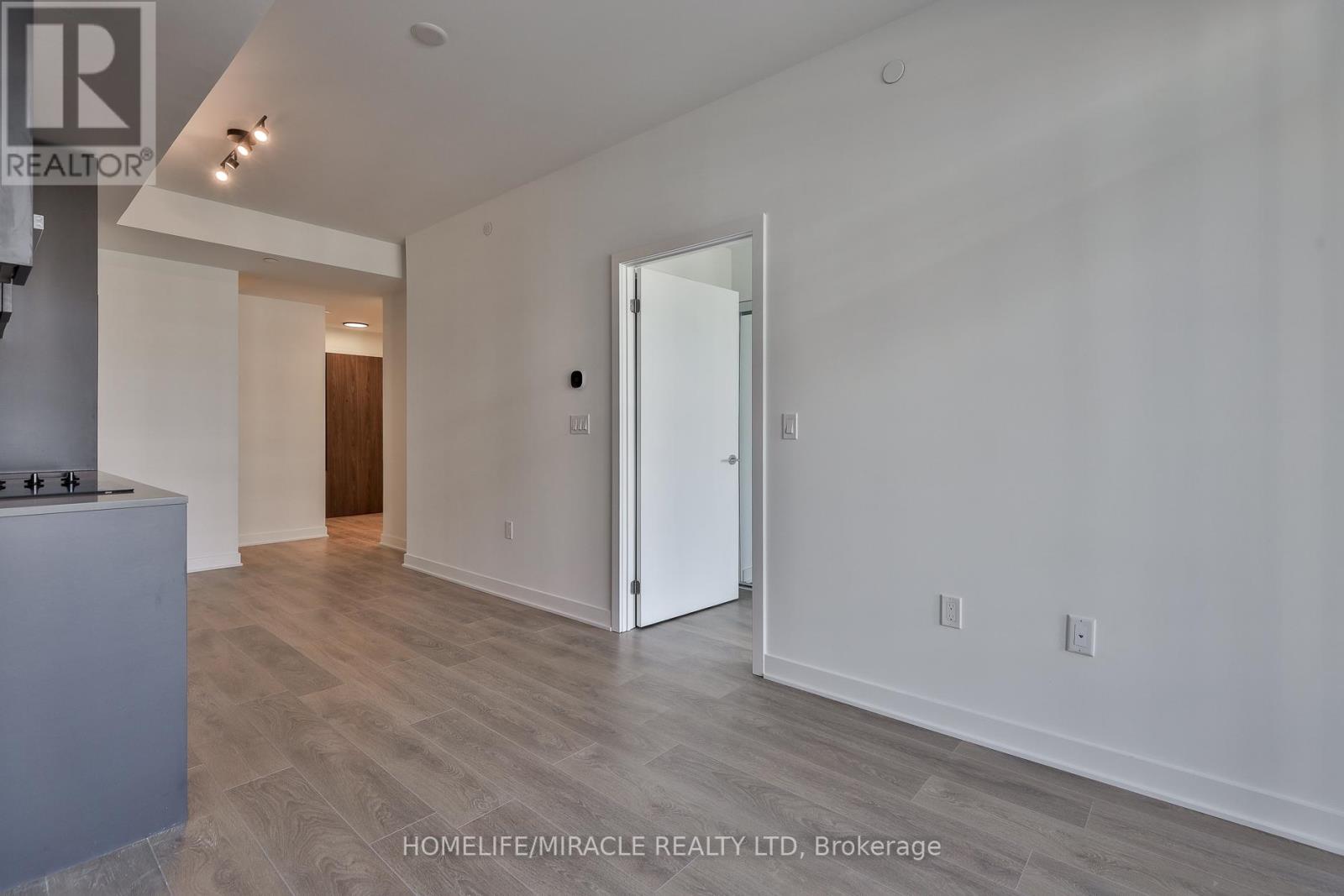 317 - 1007 The Queensway, Toronto, Ontario  M8Z 0C6 - Photo 23 - W12492698