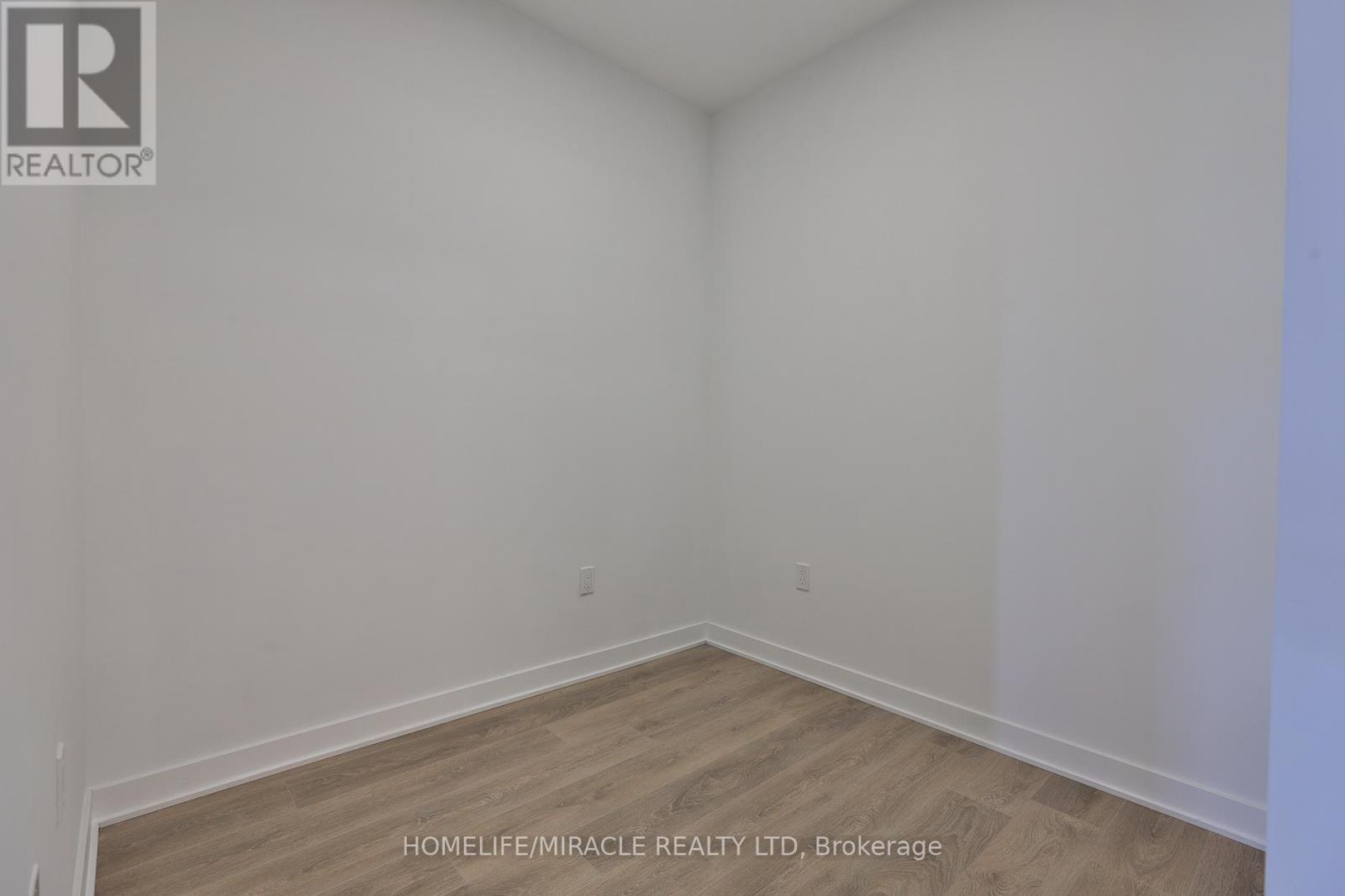 317 - 1007 The Queensway, Toronto, Ontario  M8Z 0C6 - Photo 7 - W12492698