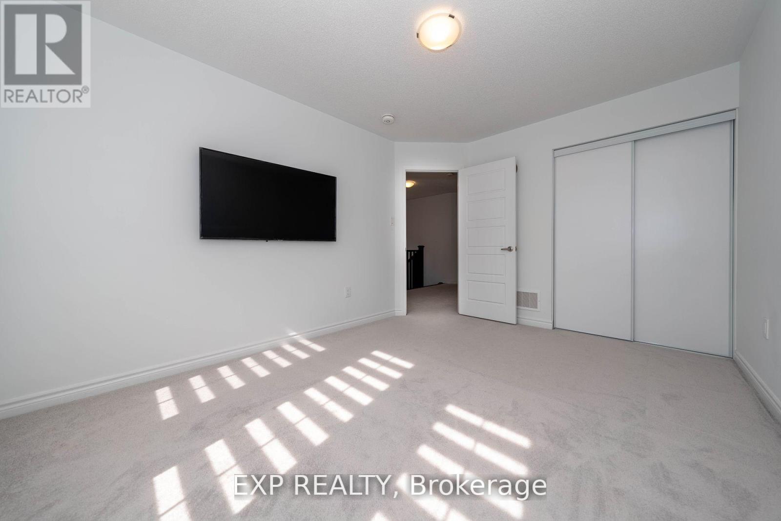 558 Kennedy Circle W, Milton, Ontario  L9E 1P9 - Photo 18 - W12492744