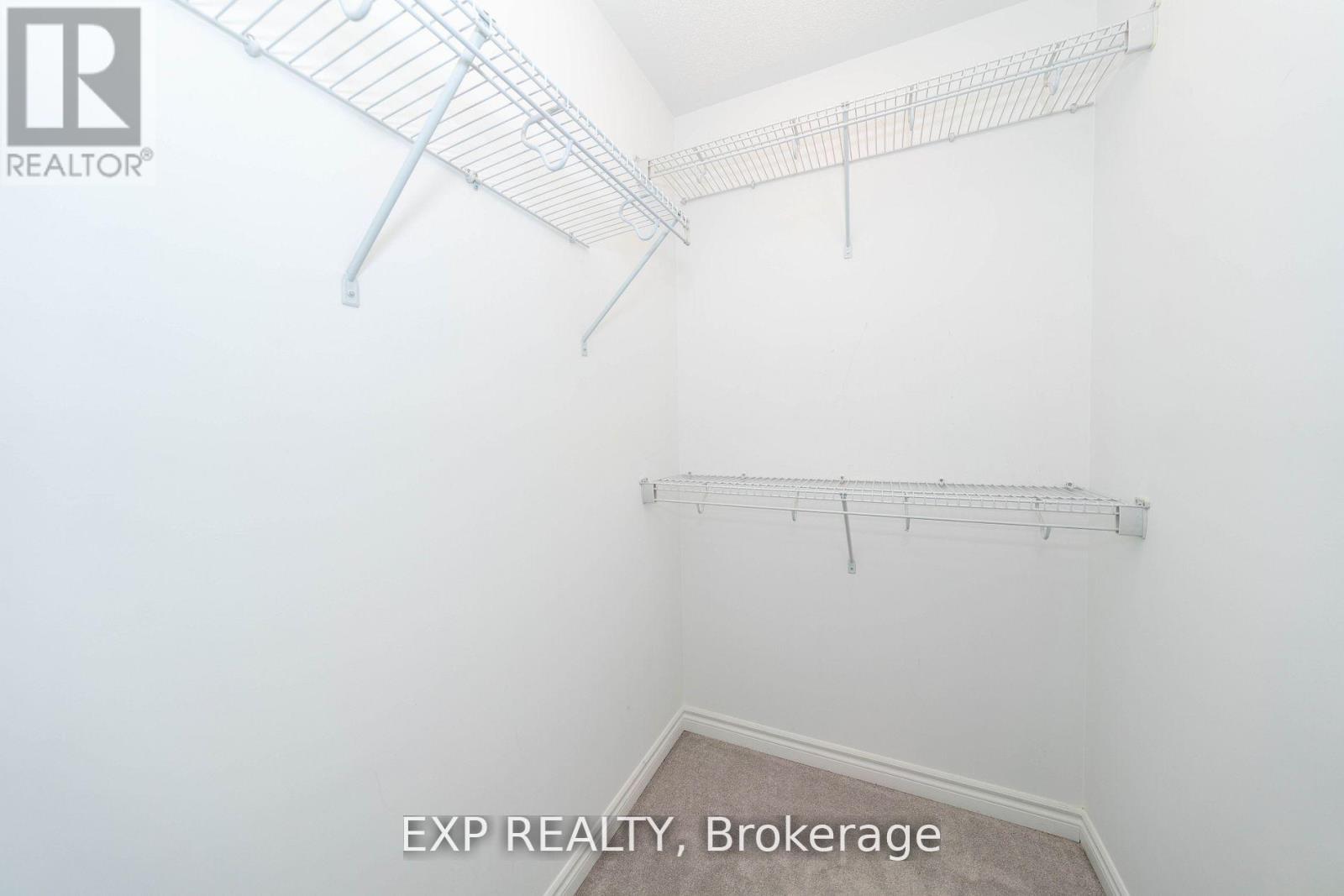 558 Kennedy Circle W, Milton, Ontario  L9E 1P9 - Photo 21 - W12492744