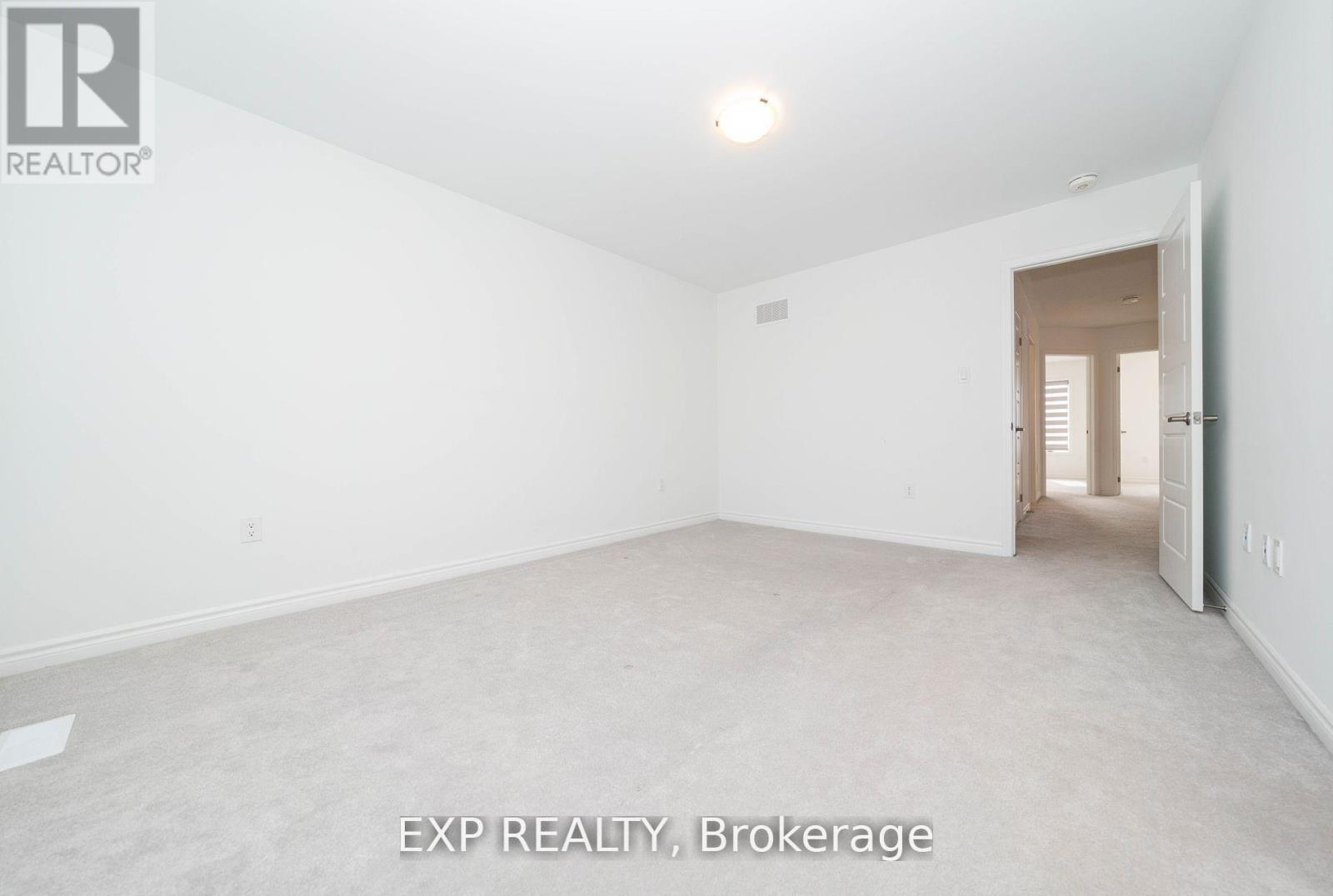 558 Kennedy Circle W, Milton, Ontario  L9E 1P9 - Photo 30 - W12492744