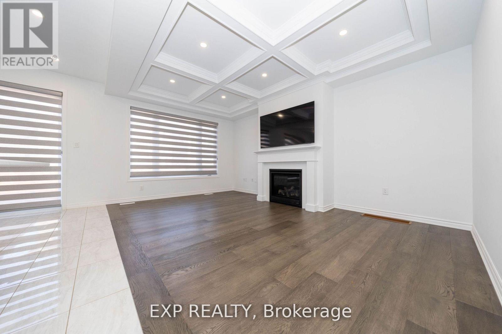 558 Kennedy Circle W, Milton, Ontario  L9E 1P9 - Photo 7 - W12492744