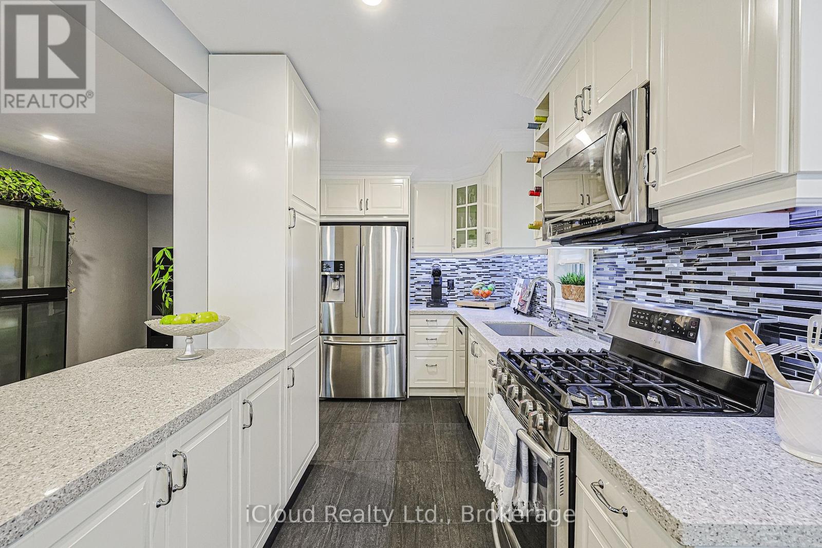 30 - 5958 Greensboro Drive, Mississauga, Ontario  L5M 5Z9 - Photo 15 - W12492756