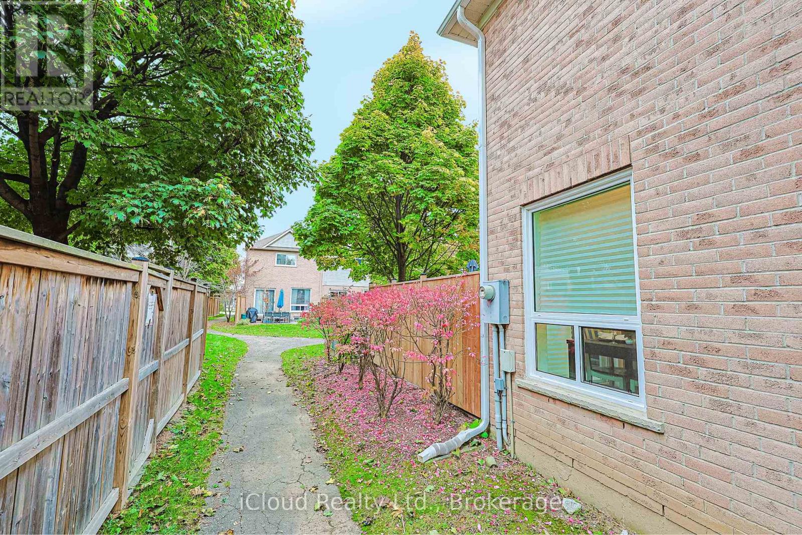 30 - 5958 Greensboro Drive, Mississauga, Ontario  L5M 5Z9 - Photo 45 - W12492756