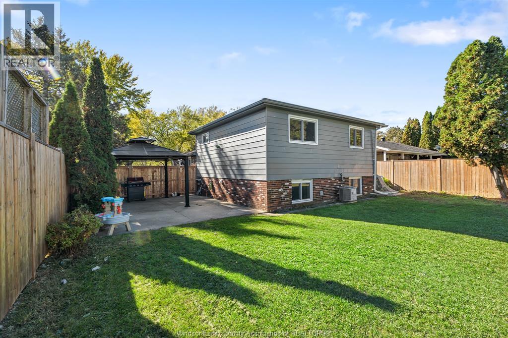 252 Murdoch, Harrow, Ontario  N0R 1G0 - Photo 37 - 25027621