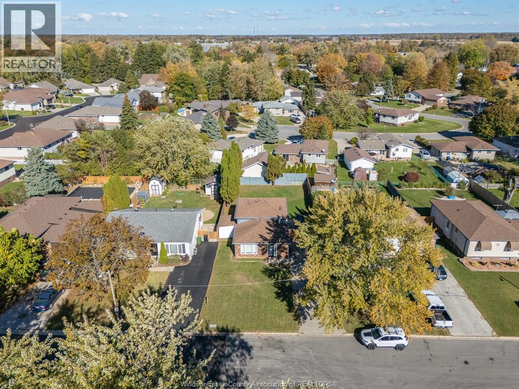 252 Murdoch, Harrow, Ontario  N0R 1G0 - Photo 4 - 25027621