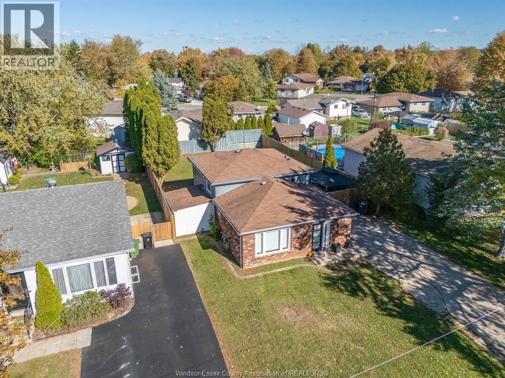 252 Murdoch, Harrow, Ontario  N0R 1G0 - Photo 8 - 25027621