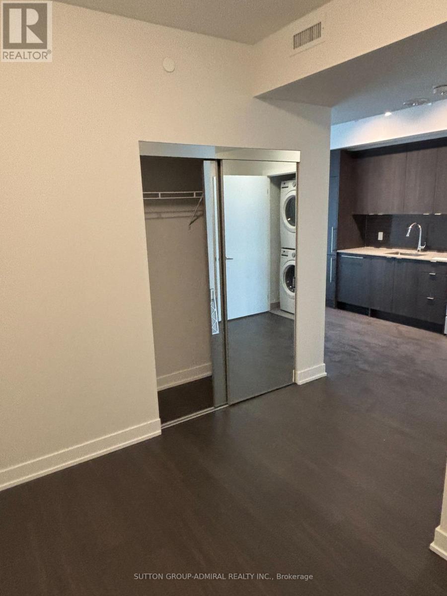 1608 - 4130 Parkside Village Drive, Mississauga, Ontario  L5B 3M8 - Photo 13 - W12492834