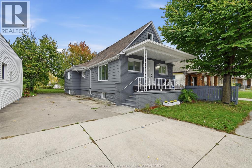764 Parent Avenue, Windsor, Ontario  N9A 2C7 - Photo 2 - 25027620