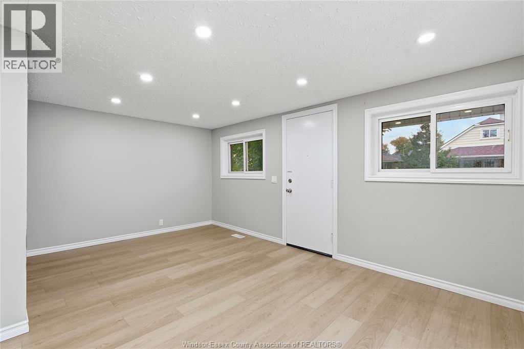 764 Parent Avenue, Windsor, Ontario  N9A 2C7 - Photo 4 - 25027620