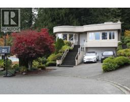 2572 WESTHILL CLOSE, West Vancouver, British Columbia