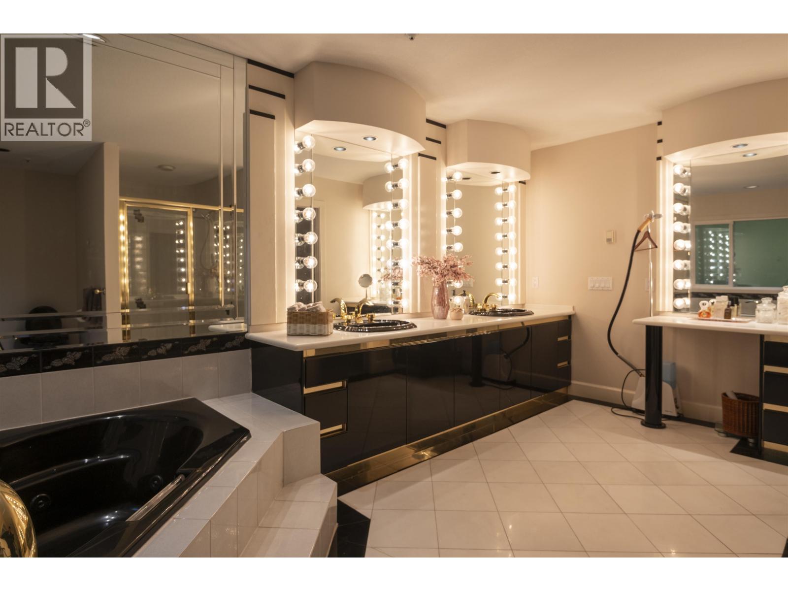 2572 Westhill Close, West Vancouver, British Columbia  V7S 3E6 - Photo 18 - R3063214