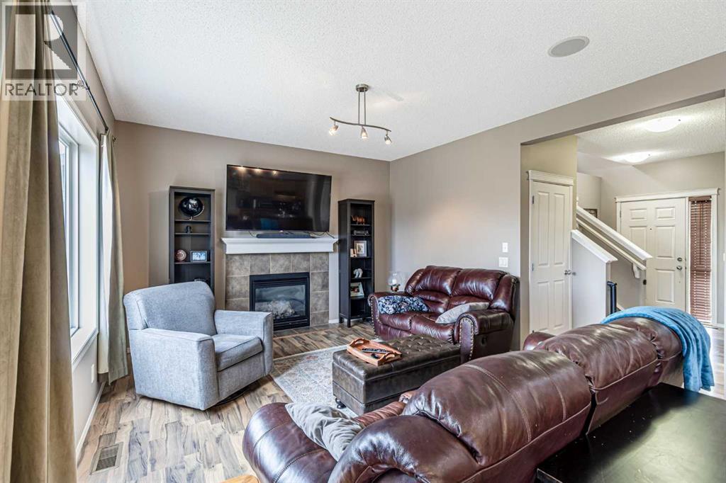 14 Elgin Meadows Way Se, Calgary, Alberta  T2Z 0B7 - Photo 6 - A2246572