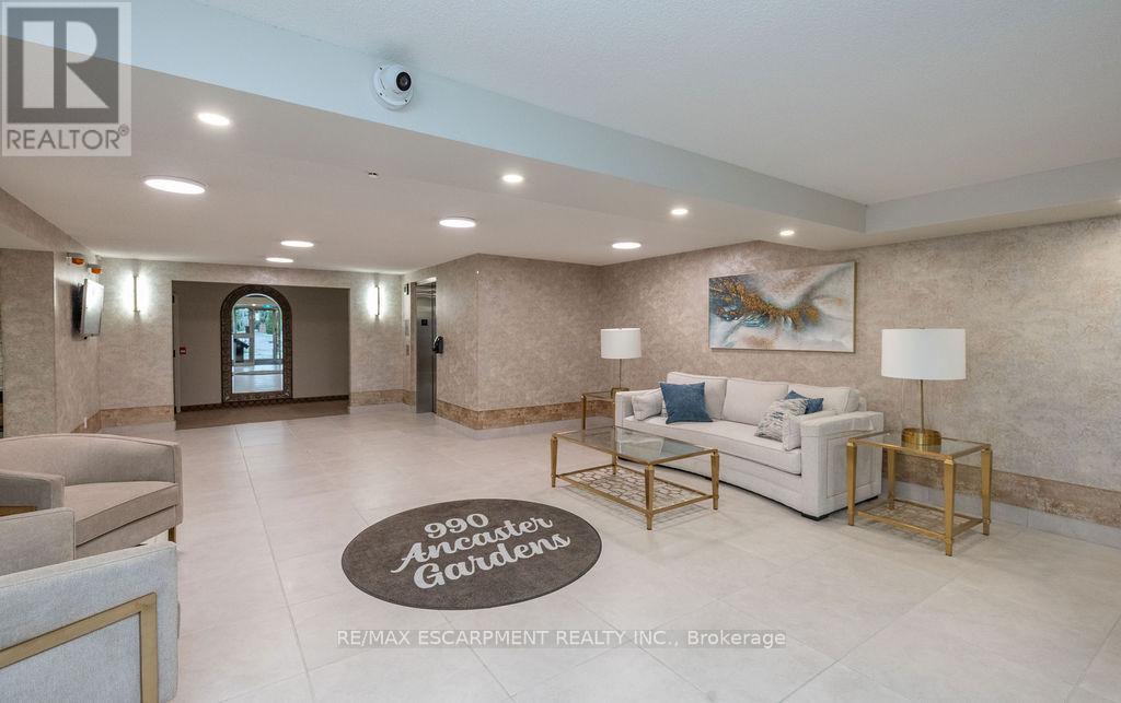 202 - 990 Golf Links Road, Hamilton, Ontario  L9K 1J8 - Photo 14 - X12492670