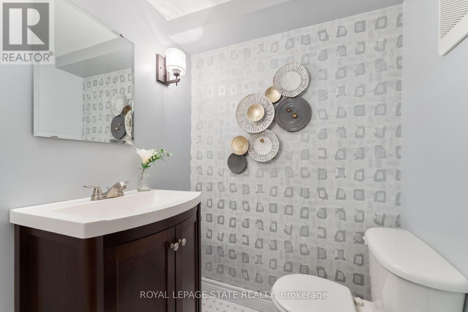 5187 White Church Road E, Hamilton, Ontario  L0R 1W0 - Photo 27 - X12492784