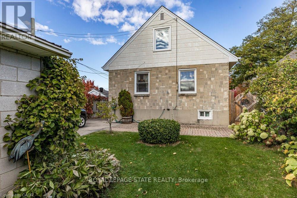 8 Sylvia Crescent, Hamilton, Ontario  L8K 2A9 - Photo 42 - X12492850