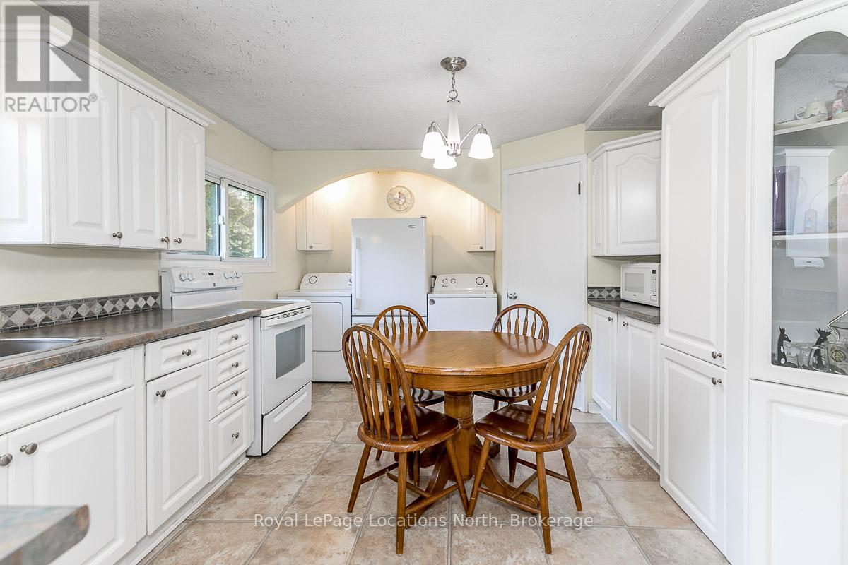 229 Bruce 23 Road, Kincardine, Ontario  N2Z 2X6 - Photo 13 - X12230688