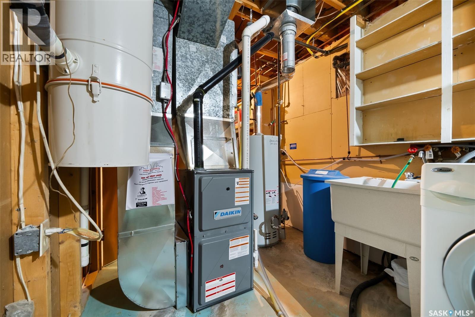 14 Pearson Place, Regina, Saskatchewan  S4S 5W2 - Photo 32 - SK022052