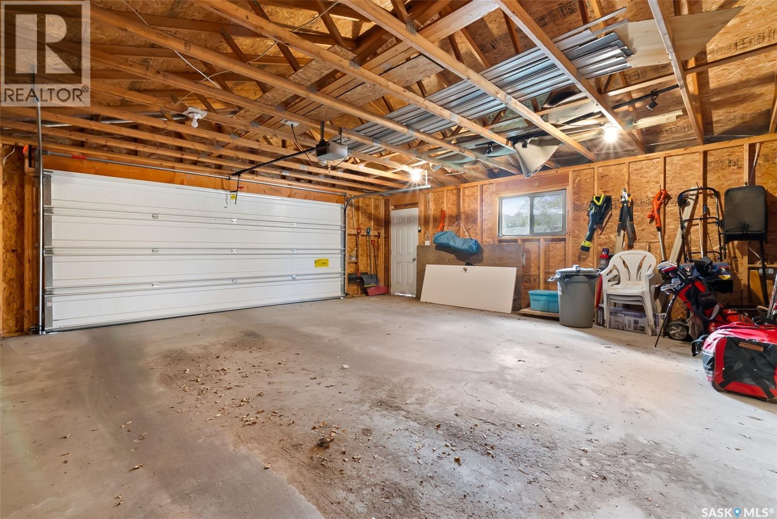 14 Pearson Place, Regina, Saskatchewan  S4S 5W2 - Photo 36 - SK022052