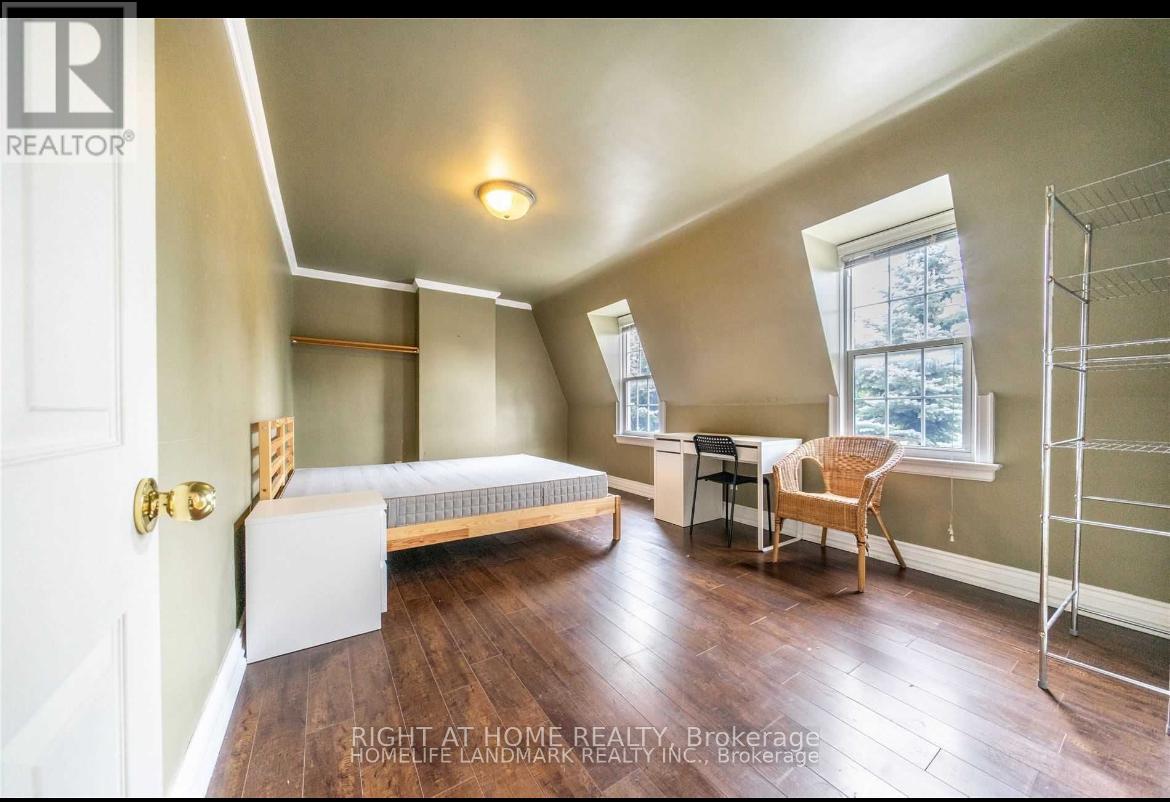 Unit 2 - 125 Steeles Avenue E, Toronto, Ontario  M2M 2Y5 - Photo 4 - C12387628