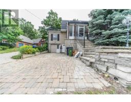 UNIT 2 - 125 STEELES AVENUE E, Toronto, Ontario