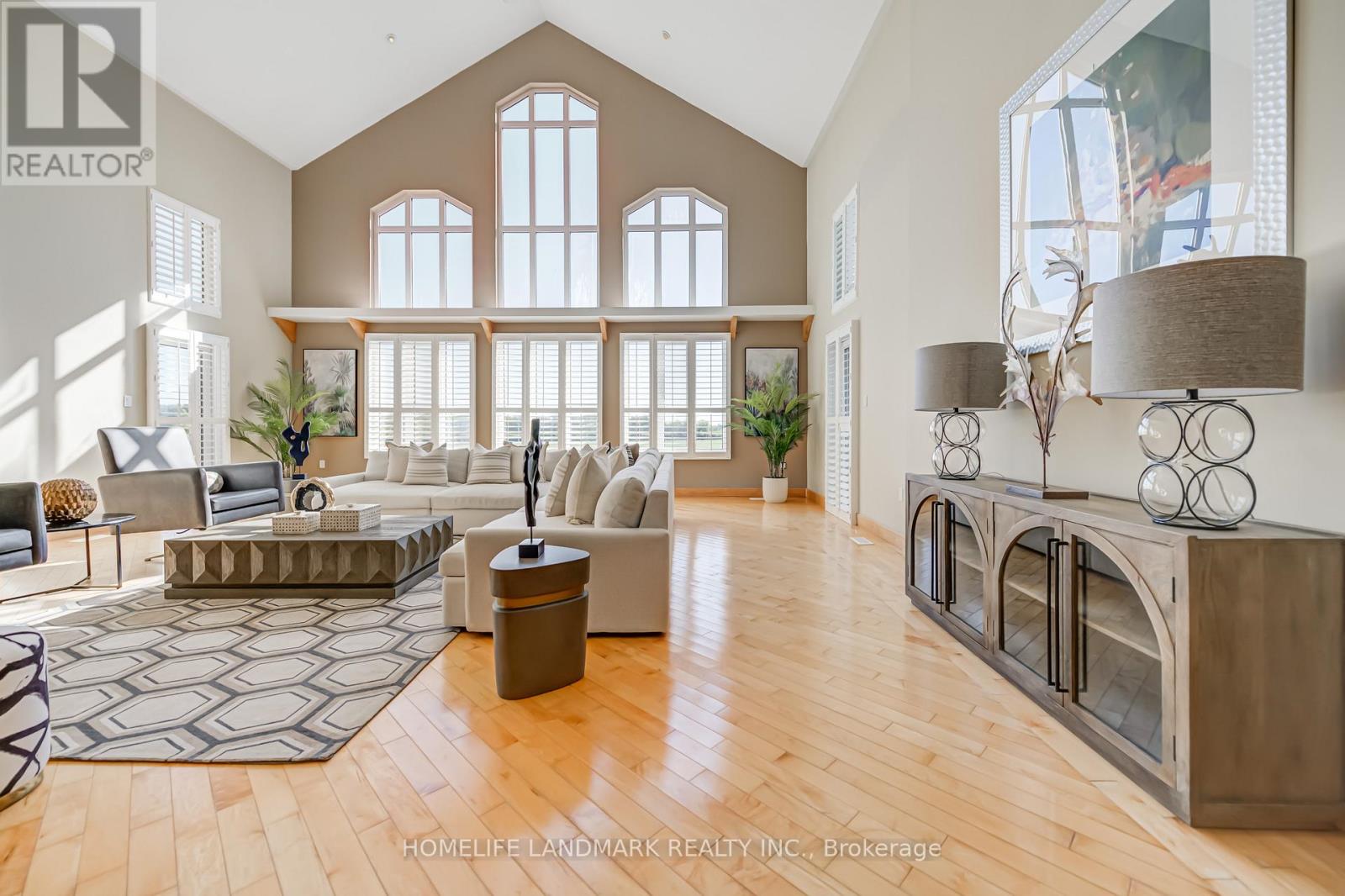 2477 Hornes Road, East Gwillimbury, Ontario  L0G 1R0 - Photo 14 - N12443644