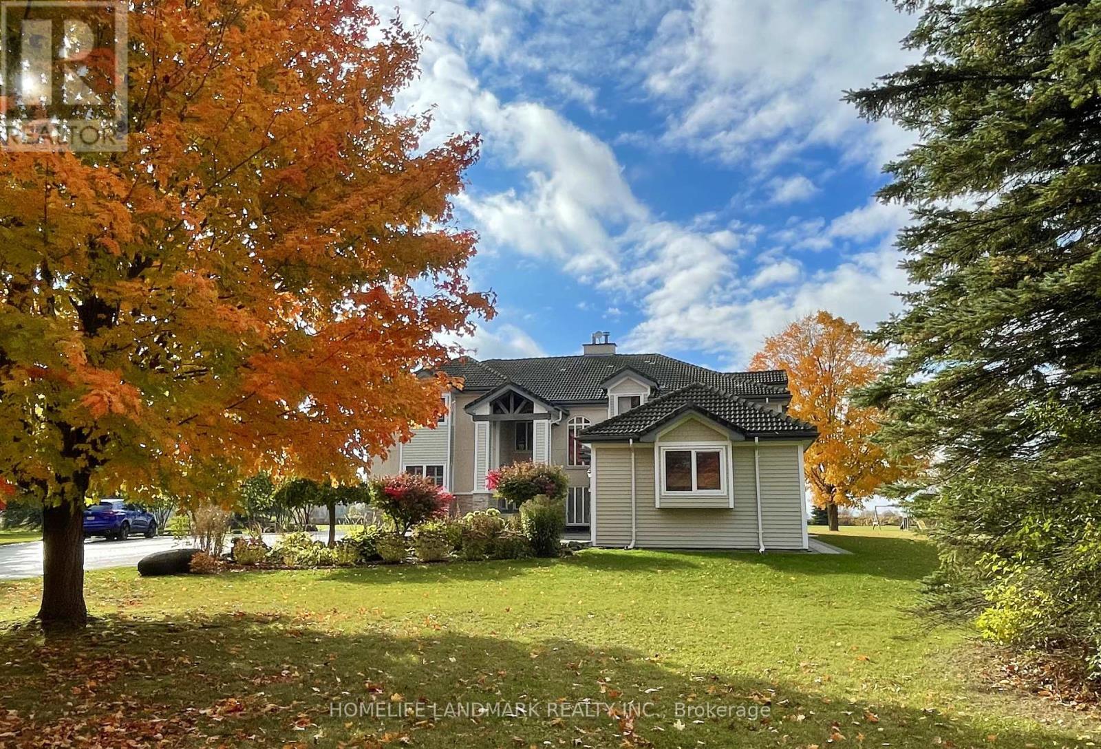 2477 Hornes Road, East Gwillimbury, Ontario  L0G 1R0 - Photo 5 - N12443644